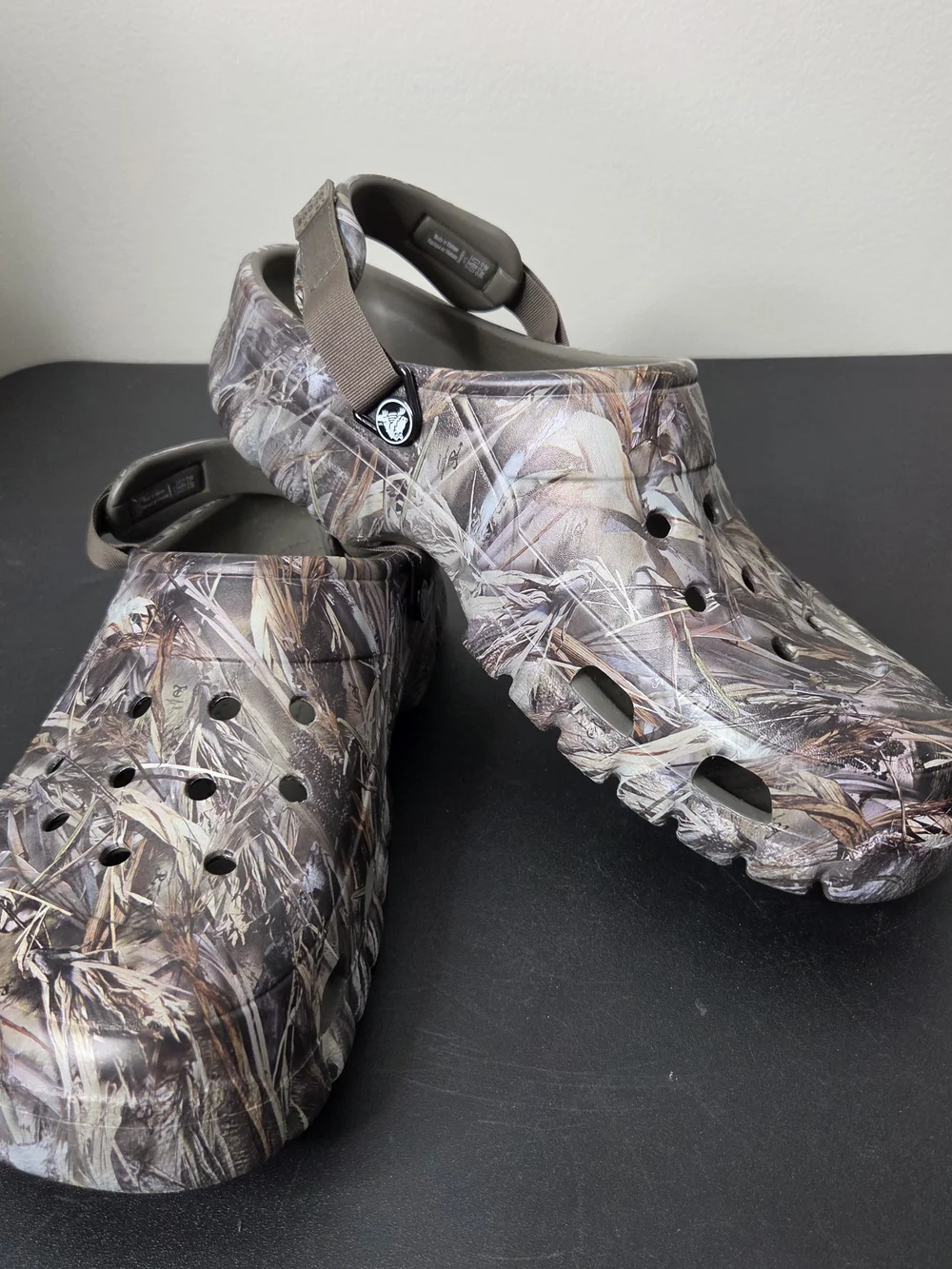 Crocs 13 Classic All-Terrain Real Tree Max-5 Camo Clogs